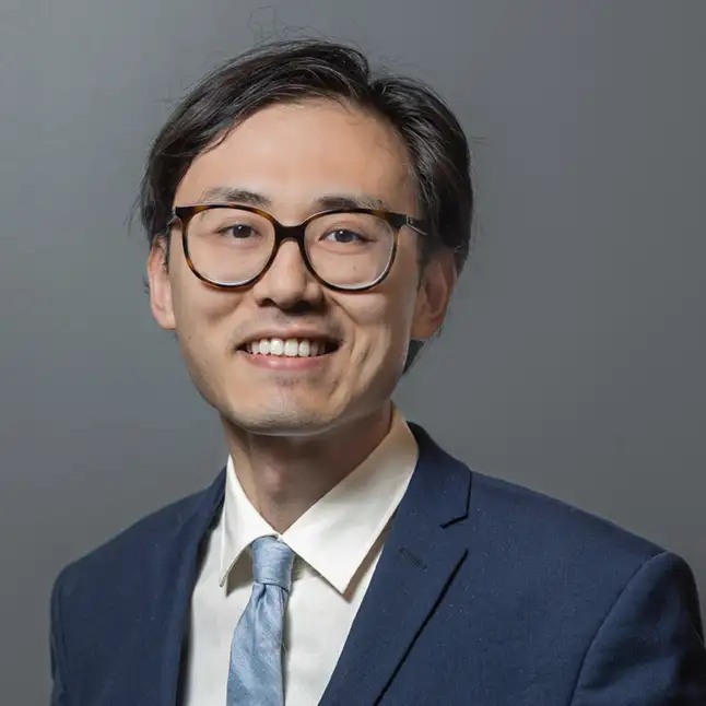 Anthony Hao headshot